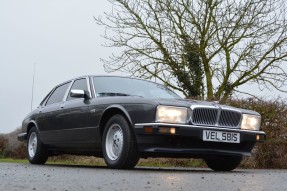 1988 Jaguar XJ40