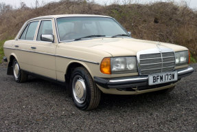 1981 Mercedes-Benz 230 E