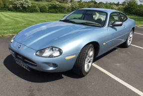 1997 Jaguar XK8