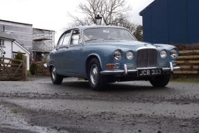 1967 Jaguar 420