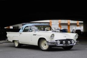 1957 Ford Thunderbird