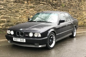 1993 BMW M5