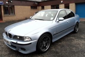 2000 BMW M5