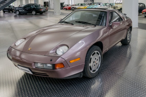 1987 Porsche 928 S4