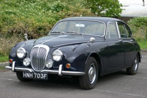 1968 Daimler V8 250