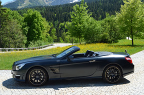 2015 Mercedes-Benz SL63 AMG