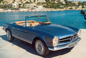 1967 Mercedes-Benz 230 SL