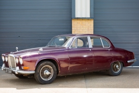 1968 Jaguar 420