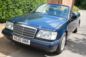 1996 Mercedes-Benz E 220