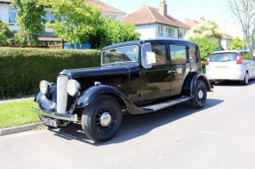 1937 Austin 18