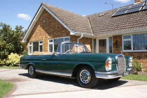 1963 Mercedes-Benz 220 SE Cabriolet