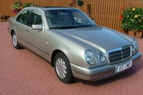 1996 Mercedes-Benz E 200