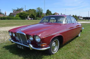 1970 Jaguar 420