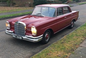 1964 Mercedes-Benz 220 S