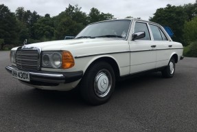 1981 Mercedes-Benz 200