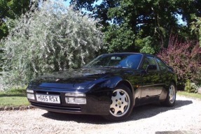 1990 Porsche 944 S2