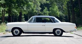 1966 Mercedes-Benz 250 SE Coupe