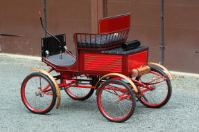 1900 Locomobile Style 2