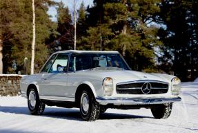 1968 Mercedes-Benz 280 SL