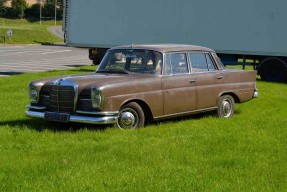 1964 Mercedes-Benz 220 SE