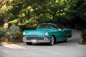 1957 Oldsmobile Starfire