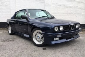 1988 BMW 320i