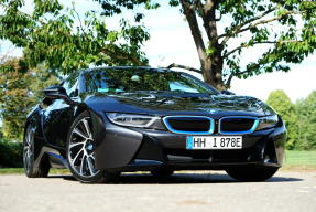 2014 BMW i8