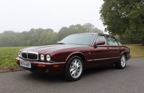 1998 Jaguar XJ8