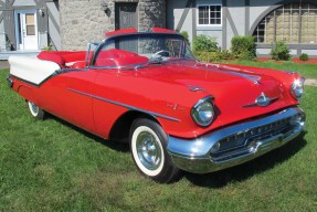 1957 Oldsmobile Starfire