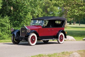 1924 Pierce-Arrow Model 33