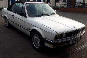 1990 BMW 320i