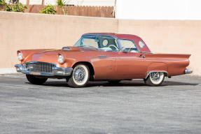 1957 Ford Thunderbird