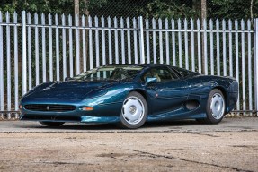 1993 Jaguar XJ220