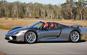 2015 Porsche 918 Spyder