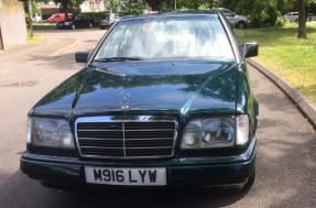 1995 Mercedes-Benz E 220