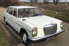 1972 Mercedes-Benz 220