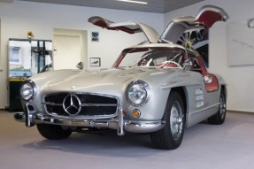 1988 Mercedes-Benz 300 SL Gullwing Evocation