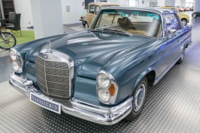 1963 Mercedes-Benz 220 SEb Coupe