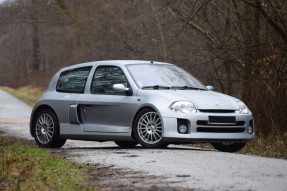 2003 Renault Clio V6