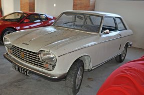 1968 Peugeot 204