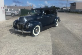 1939 Ford DeLuxe