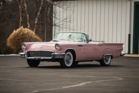 1957 Ford Thunderbird