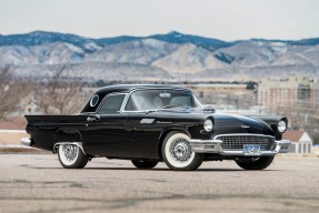 1957 Ford Thunderbird