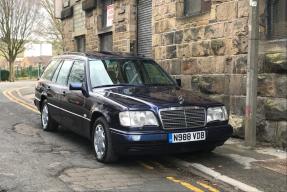 1995 Mercedes-Benz E 320