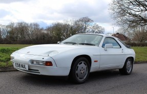 1988 Porsche 928 S4