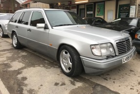 1994 Mercedes-Benz E 320