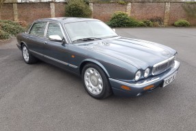 1997 Daimler Super V8