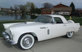 1956 Ford Thunderbird