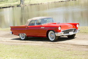 1957 Ford Thunderbird