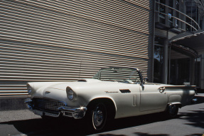 1957 Ford Thunderbird